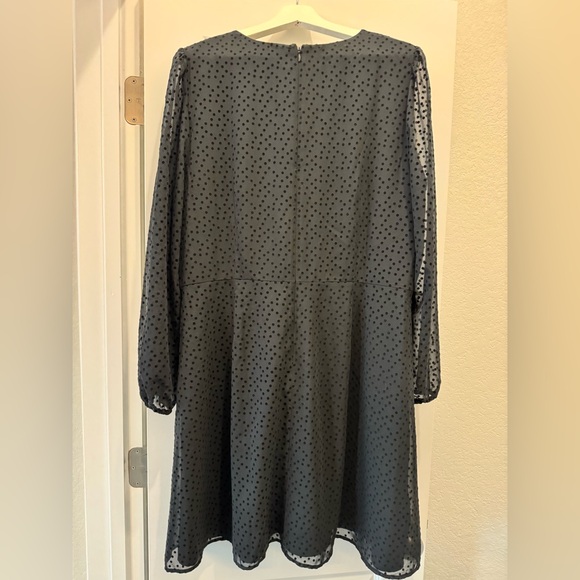 Loft Outlet Cocktail Dress - Picture 3 of 4